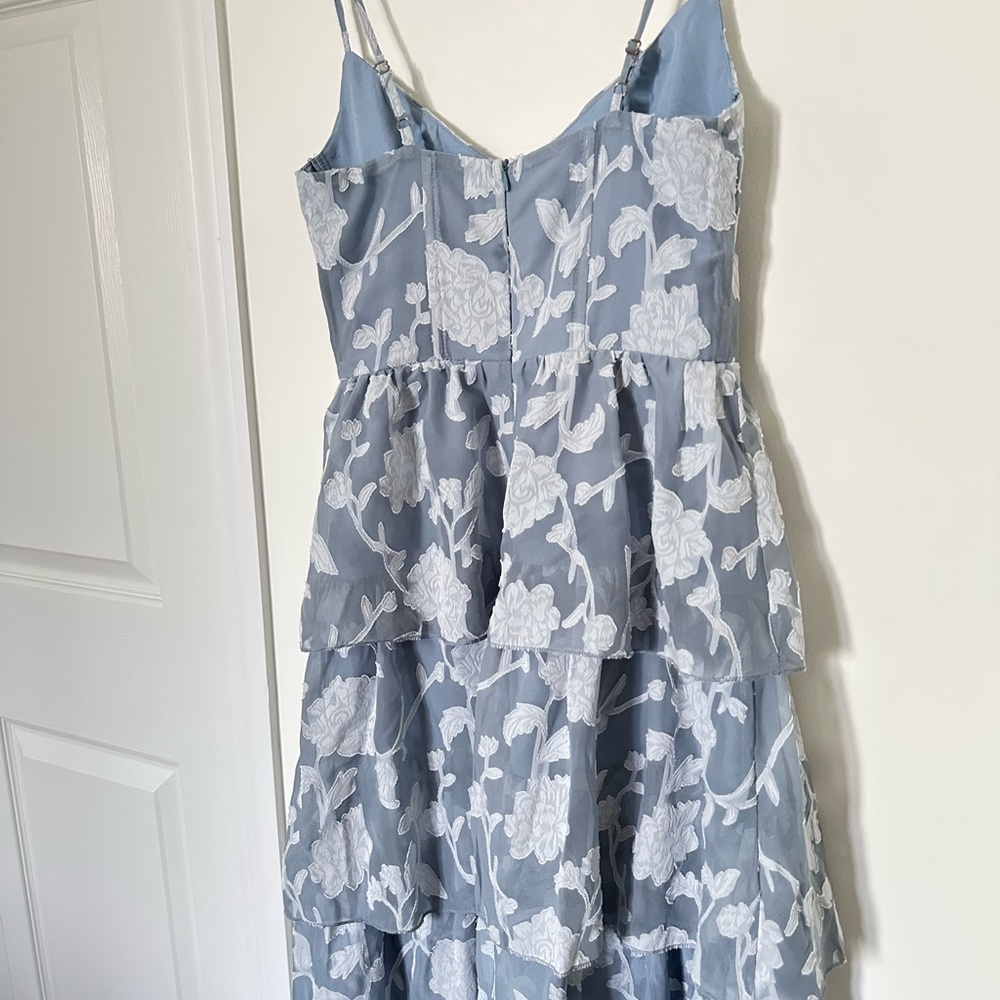 Showpo Light Blue Floral Maxi Dress - Picture 9 of 11